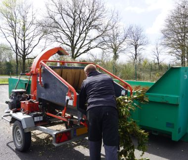 Broyer vos végétaux, les aides du SIMER